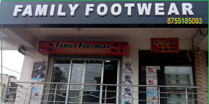 FAMILY FOOTWAER | TOP FOOTWEAR SHOP IN ALIGARH-FAINS BAZAAR